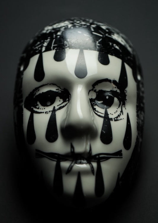 Masque en céramique original